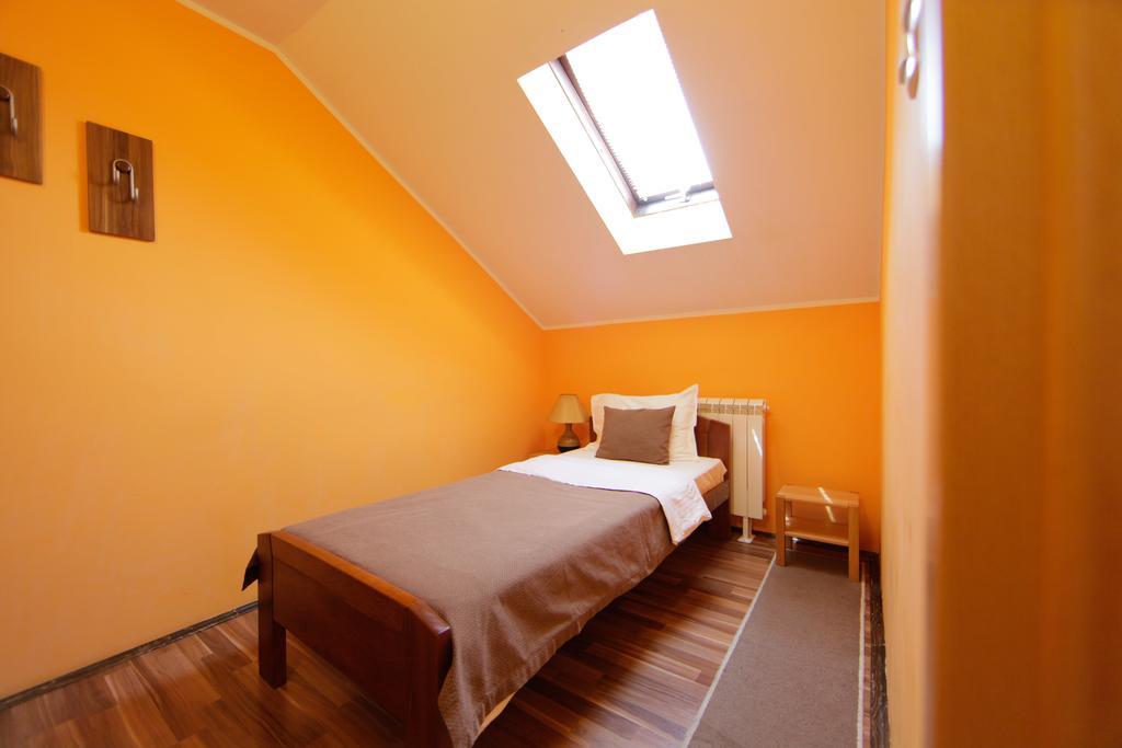 Rooms Konak Mikan Belgrad Exterior foto